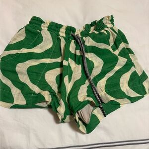 OAS Green and Cream Patterned Shorts